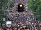 Десятки тысяч протестуют в Белграде после двух массовых расстрелов, 19 мая 2023 год. Фото: Marko Djurica / Reuters