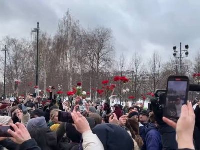 Акция жен мобилизованных у Московского Кремля (03.02.2024). Фото: SOTA