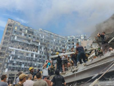 Последствия удара по детской больнице в Киеве, 8.07.22. Фото: УНИАН